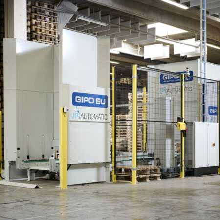 Automatisk palle ind og udfletning